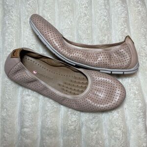 Clarks Unstructured Ballet Flats